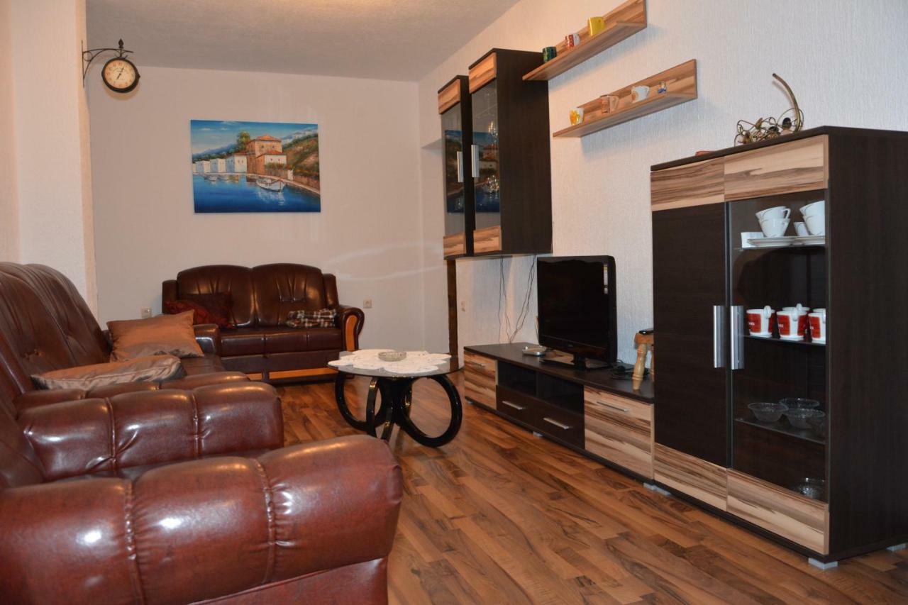Apartment Vrban セニ エクステリア 写真