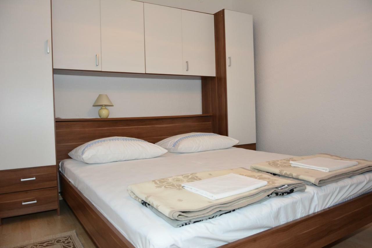 Apartment Vrban セニ エクステリア 写真